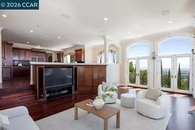 5606 La Salle Ave, Oakland, CA 94611 - Photo 7