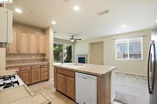 10052 Tittle Way, Elk Grove, CA 95757 - Photo 17