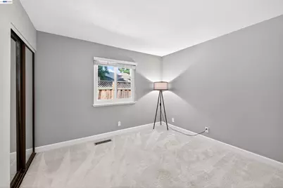 2650 Laramie Gate Cir, Pleasanton, CA 94566 - Photo 15