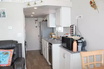 621 Lockeford Street #38, Lodi, CA 95240 - Photo 5