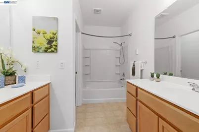 6677 Mariposa Ln, Dublin, CA 94568 - Photo 31