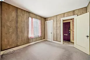 10737 Pearmain St, Oakland, CA 94603 - Photo 11