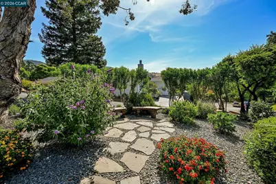 293 Via Cima Ct, Danville, CA 94526 - Photo 5