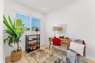 2832 Summit St, Oakland, CA 94609 - Photo 9