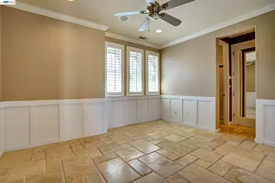 2746 Montego Bay St, Pittsburg, CA 94565 - Photo 37