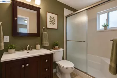 802 Olivina Ave, Livermore, CA 94551 - Photo 17