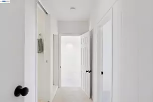 1117 Poinciana Dr, Sunnyvale, CA 94086 - Photo 19
