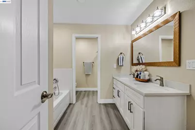 39139 Argonaut Way #107, Fremont, CA 94538 - Photo 21