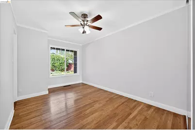 901 Helix Dr, Concord, CA 94518 - Photo 23