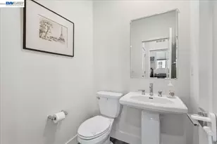 112 Apricot St, Livermore, CA 94551 - Photo 17