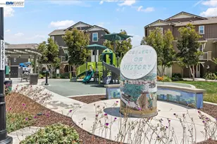 112 Apricot St, Livermore, CA 94551 - Photo 31