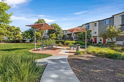 29259 Hub Court, Hayward, CA 94544 - Photo 29