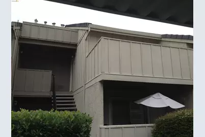2209 Lakeview Cir, Pittsburg, CA 94565 - Photo 1