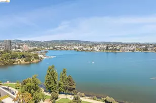 1555 Lakeside Dr, Oakland, CA 94612 - Photo 31