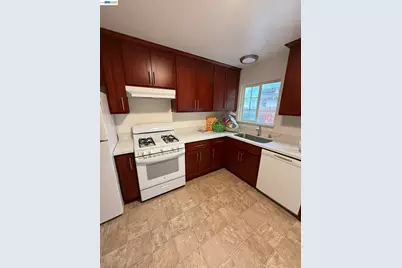 857 Longwood Ave, Hayward, CA 94541 - Photo 3