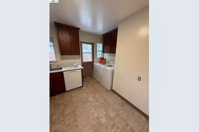 857 Longwood Ave, Hayward, CA 94541 - Photo 5