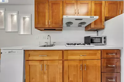 4471 Tulip Ave, Oakland, CA 94619 - Photo 39