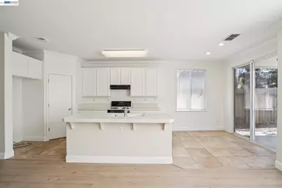 4902 Alterra Way, Sacramento, CA 95835 - Photo 11