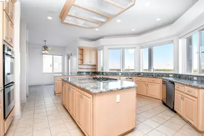 5890 Starboard Dr, Discovery Bay, CA 94505 - Photo 11