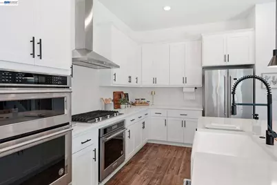 1550 Plumas Dr, Lathrop, CA 95330 - Photo 15