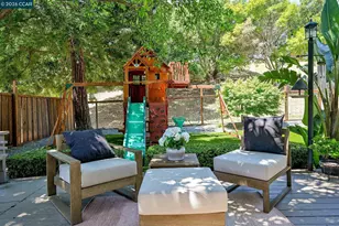8254 Creekside Dr, Dublin, CA 94568 - Photo 35