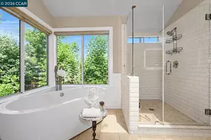 8254 Creekside Dr, Dublin, CA 94568 - Photo 19