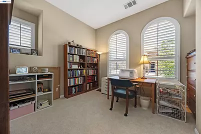 1362 Chatham Ct, Pleasanton, CA 94566 - Photo 15