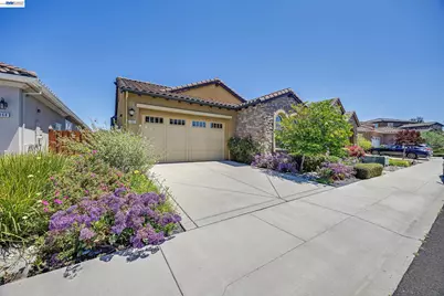 1362 Chatham Ct, Pleasanton, CA 94566 - Photo 3