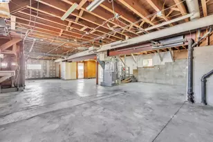 800 Girard St, San Francisco, CA 94134 - Photo 37