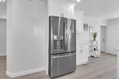 800 Girard St, San Francisco, CA 94134 - Photo 7