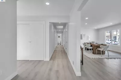 800 Girard St, San Francisco, CA 94134 - Photo 5