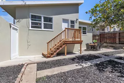 800 Girard St, San Francisco, CA 94134 - Photo 33
