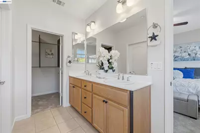 8830 Oliver Pl, Dublin, CA 94568 - Photo 19