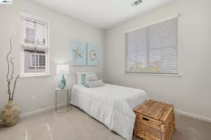 8830 Oliver Pl, Dublin, CA 94568 - Photo 23
