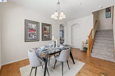 8830 Oliver Pl, Dublin, CA 94568 - Photo 7