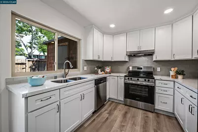 4127 Ravenwood Pl, Castro Valley, CA 94546 - Photo 13