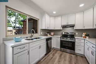 4127 Ravenwood Pl, Castro Valley, CA 94546 - Photo 13