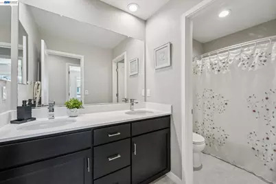 8550 Boardwalk Way, Newark, CA 94560 - Photo 45