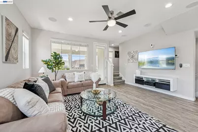 8550 Boardwalk Way, Newark, CA 94560 - Photo 7