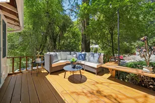 6400 Pinehaven Rd, Oakland, CA 94611 - Photo 31