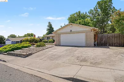 325 Hillsdale Dr, Pittsburg, CA 94565 - Photo 7