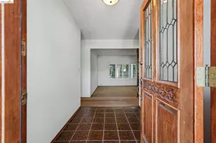 325 Hillsdale Dr, Pittsburg, CA 94565 - Photo 9