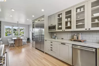 453 Scenic Ave, Piedmont, CA 94611 - Photo 29