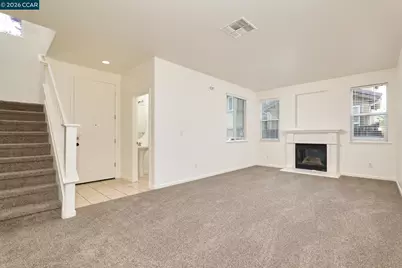 18 Outer Banks Pl, Sacramento, CA 95835 - Photo 7