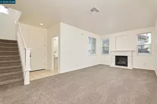 18 Outer Banks Pl, Sacramento, CA 95835 - Photo 7