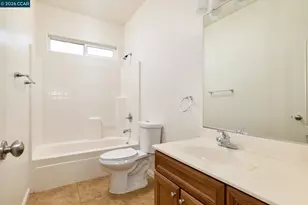 18 Outer Banks Pl, Sacramento, CA 95835 - Photo 13