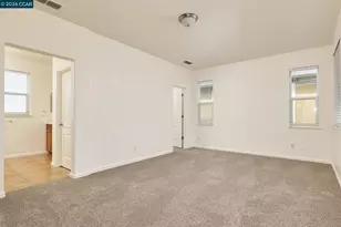 18 Outer Banks Pl, Sacramento, CA 95835 - Photo 15