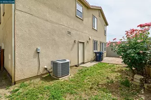 18 Outer Banks Pl, Sacramento, CA 95835 - Photo 25