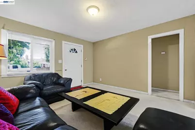 462 Hampton Rd, Hayward, CA 94541 - Photo 13
