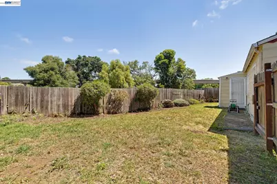 462 Hampton Rd, Hayward, CA 94541 - Photo 31